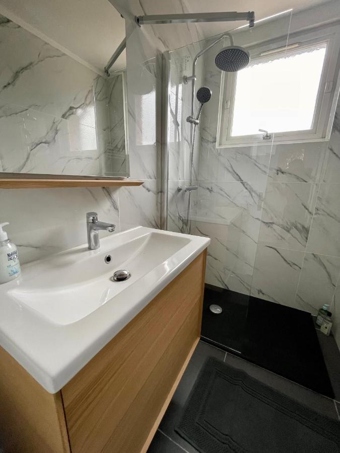 La Chambre Jaune Maison Avec Grande Terrasse Et Garage Prive Villa Lille Ngoại thất bức ảnh